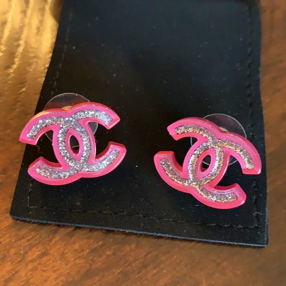 CHANEL Jewelry - CHANEL Pink Resin CC Earrings